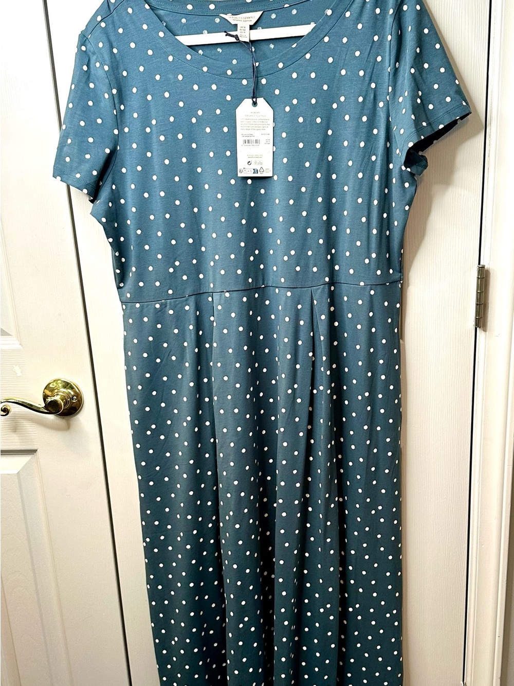 Seasalt Cornwall , Polka Dot Short-Sleeve Midi Dress in Teal. Vintage look.